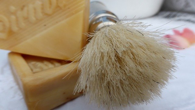 shaving-brush-g047b5c2a7_640